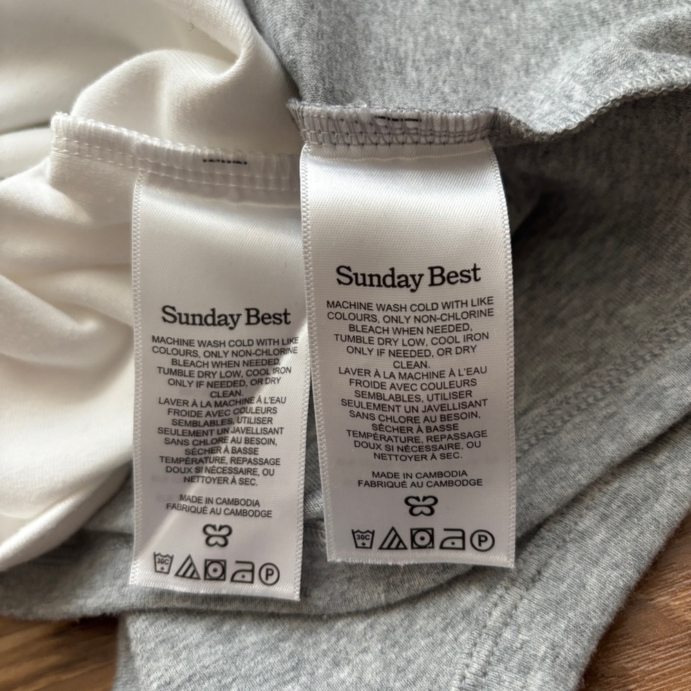 BUNDLE (4) Aritzia Sunday Best Wilfred Free Tops Tanks Set XS/S - Picture 15 of 16